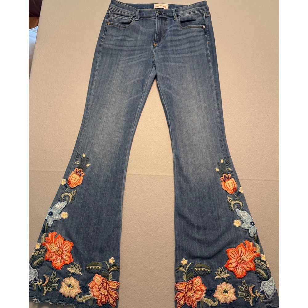 Driftwood Farrah Flare Jeans Blue Floral Embroidered Denim Womens Size 28